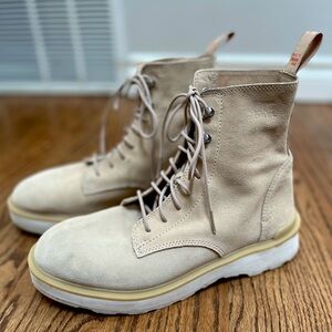 SOREL Hi-Line Lace-Up Mid-Shaft Lug-Sole Booties - US Size 9.5